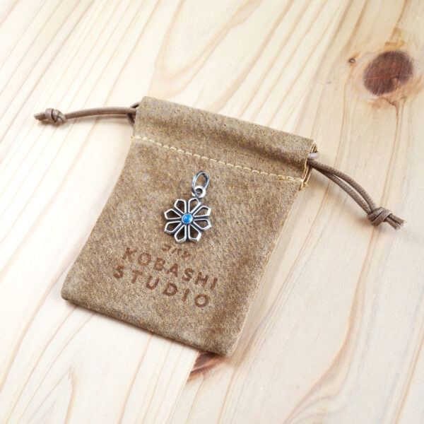 "Yatsu-Giku" Shippō Charm – Ao (Blue), Medium - Image 5