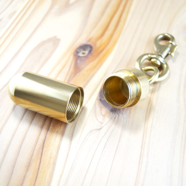 Capsule key chain large - Image 2